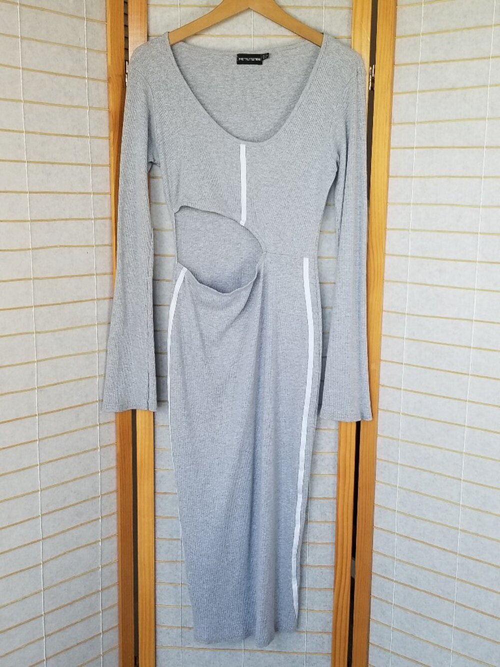 Pretty Little Thing Stretch Body Con Midi Dress Size 10 Gray Ribbed Sexy Cutout